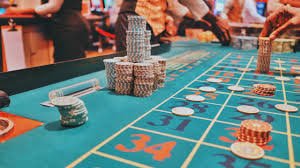 Vibet777 တွင် ဘောလုံးနှင့် Esports ပွဲစဉ်ရလဒ်များ စစ်ဆေးနေသောမြင်ကွင်း