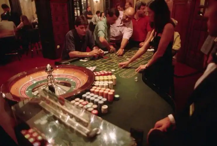 Vibet777 Esports နှင့် Live Casino ရလဒ်စစ်ဆေးနေသောမြင်ကွင်း